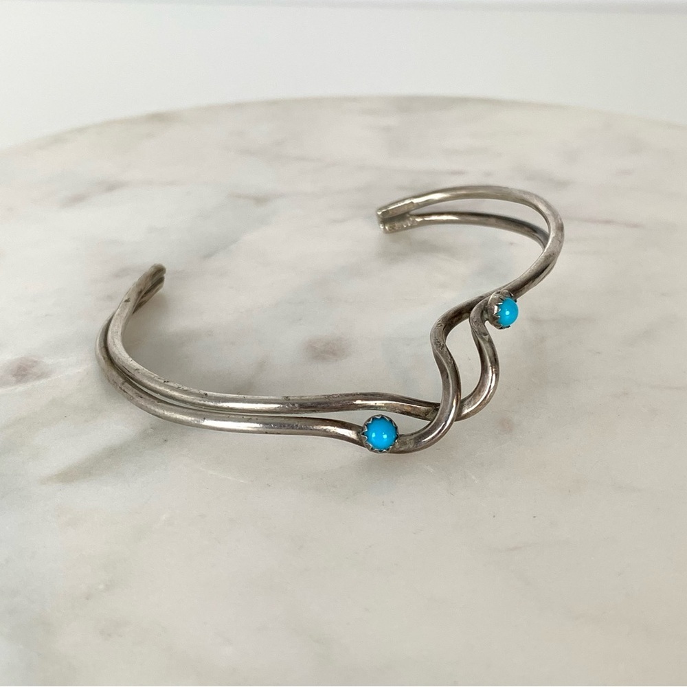 Sterling Silver Bracelet Turquoise Stones Stamped Sterling G Skeets Wavy Twisted